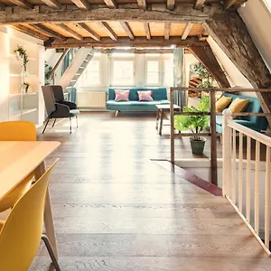 https://the-hendrik-house-in-old-town-antwerp.hotelsantwerp.net
