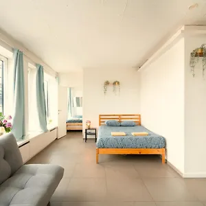 https://aspen-lodge-in-the-center-of-antwerp.hotelsantwerp.net